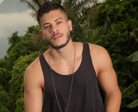 ARTHUR ÁGUIAR