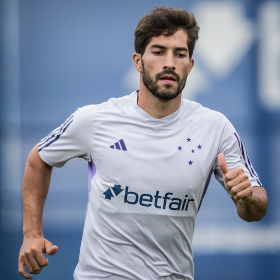 Lucas Silva (VOL)