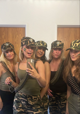 MILITARES 