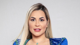 DEOLANE BEZERRA 