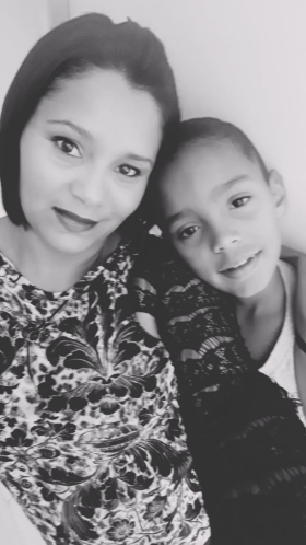 Mãe Leide Filho Vinícius 4B