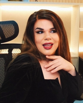 Wanessa Wolf 