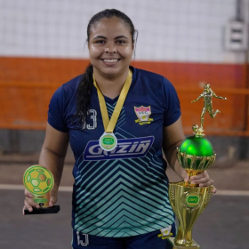 THAIS - ATLETA DO UNIÃO