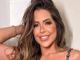 Lais Caldas