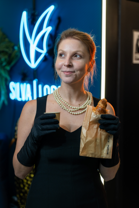 Bonequinha de Luxo