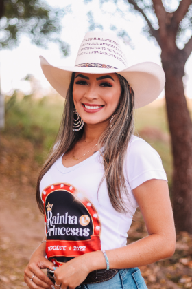 Pamela Cristina - 25 Anos
