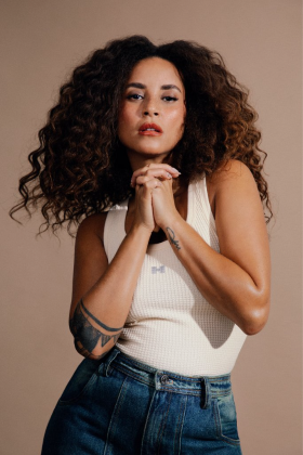 Domitila Barros