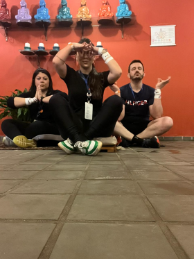 Yoga (2)