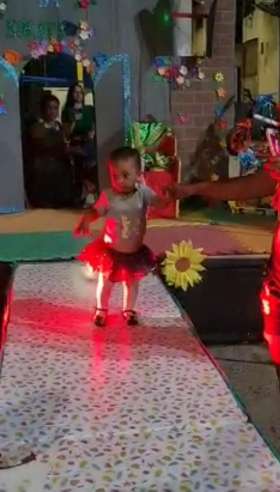 ISADORA A ILUMINADA