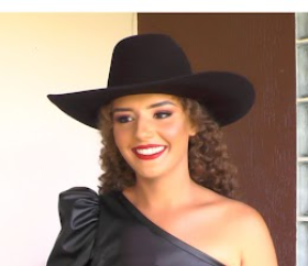 Elloyza Gomes