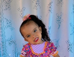 MAYA  3 ANOS MATERNAL  3B