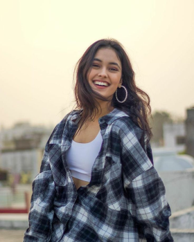 Shivanni Paliwal 