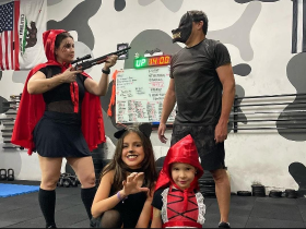 Familia Chapéuzinho e Lobo Mal