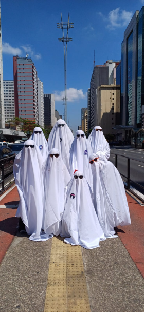 FANTASMAS DO LAR