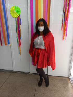 Sabrina (Chapeuzinho Vermelho)