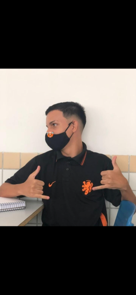 LEANDRO