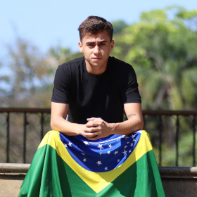 Nikolas Ferreia