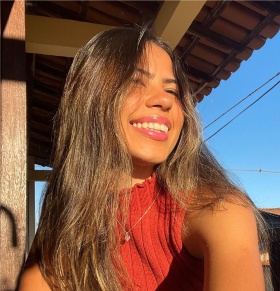 ANA LAURA