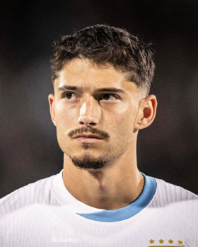 Emiliano Martínez 