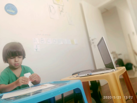 A escola dentro de casa