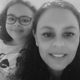 Mãe Fernanda Filha Julia 2D