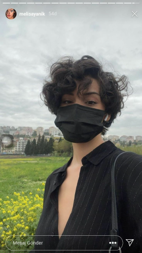 Esse corte bem menina do lar