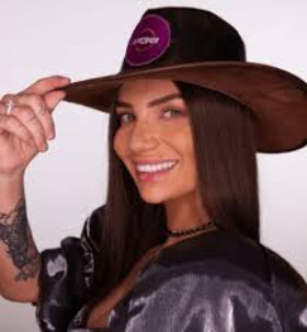 Stefani Bays