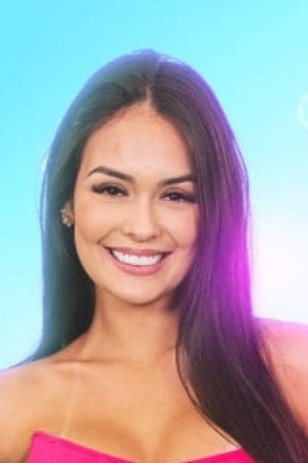 Larissa 