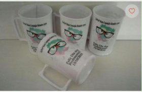 Caneca personalizada - R$4,30 na compra de 25 unids.