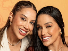 RENATA E EVA