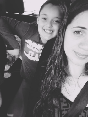 Mãe Michele filha Emily 4B