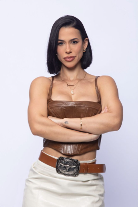 Larissa Tomásia