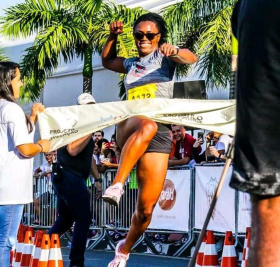 Janaina Aparecida Minas Moreira