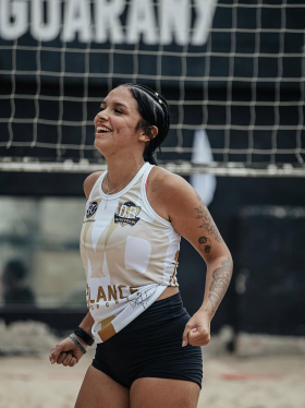 Julia Araújo 