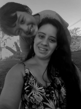 Mãe Luciana Filho Ícaro 4B