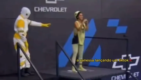 Dança da Vanessa  