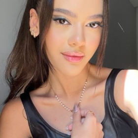 Aila Loures ( Davizinho )