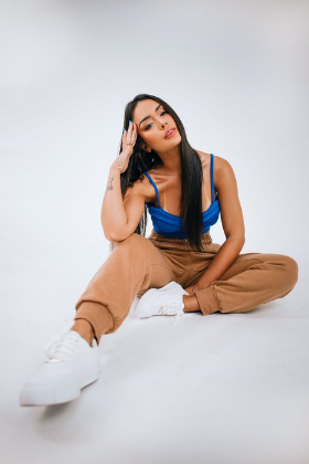 Larissa Santos 